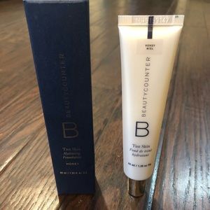 Beautycounter Tint Skin - Honey